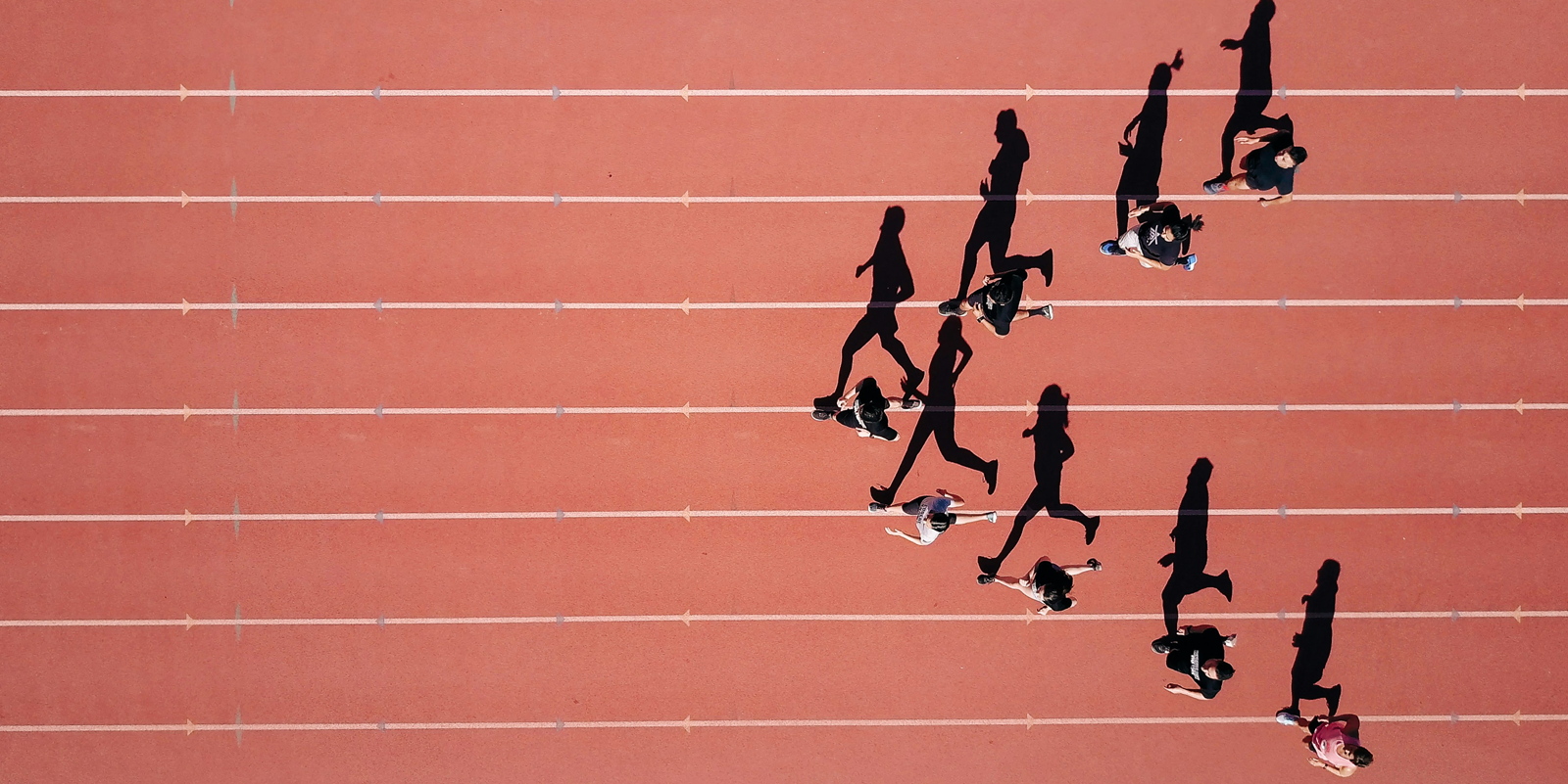 Sport und Studium verbinden: Warum ein Online-Studium für aktive Sportler ideal ist